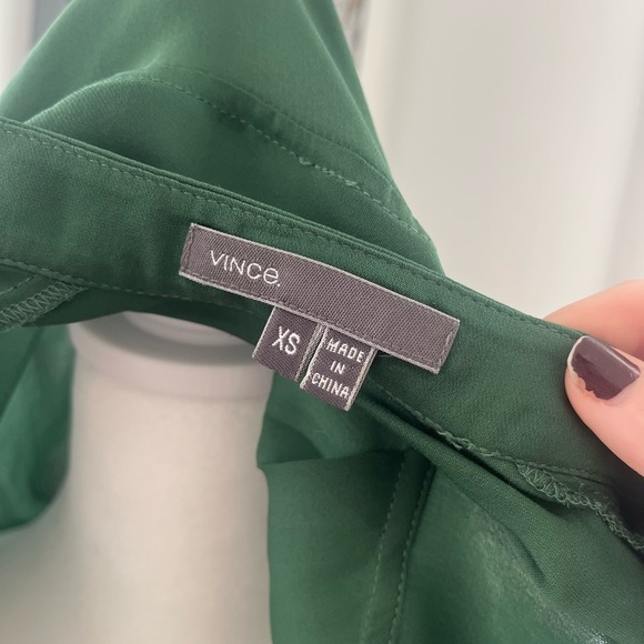 COPY - VINCE Brand Green Blouse - Picture 3 of 4